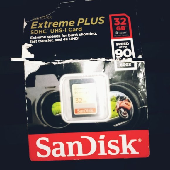 SanDisk extreme plus SDHV UHS-1 Card 32 GB 90mnps - Picture 1 of 1